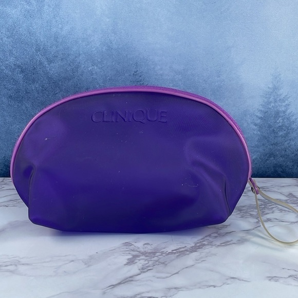 Clinique Cosmetic Bag - Picture 1 of 11